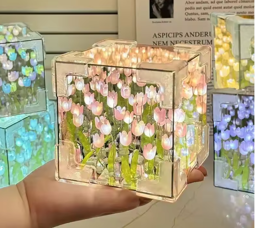 Soft Glow Tulip Lamp – Aesthetic Room Light